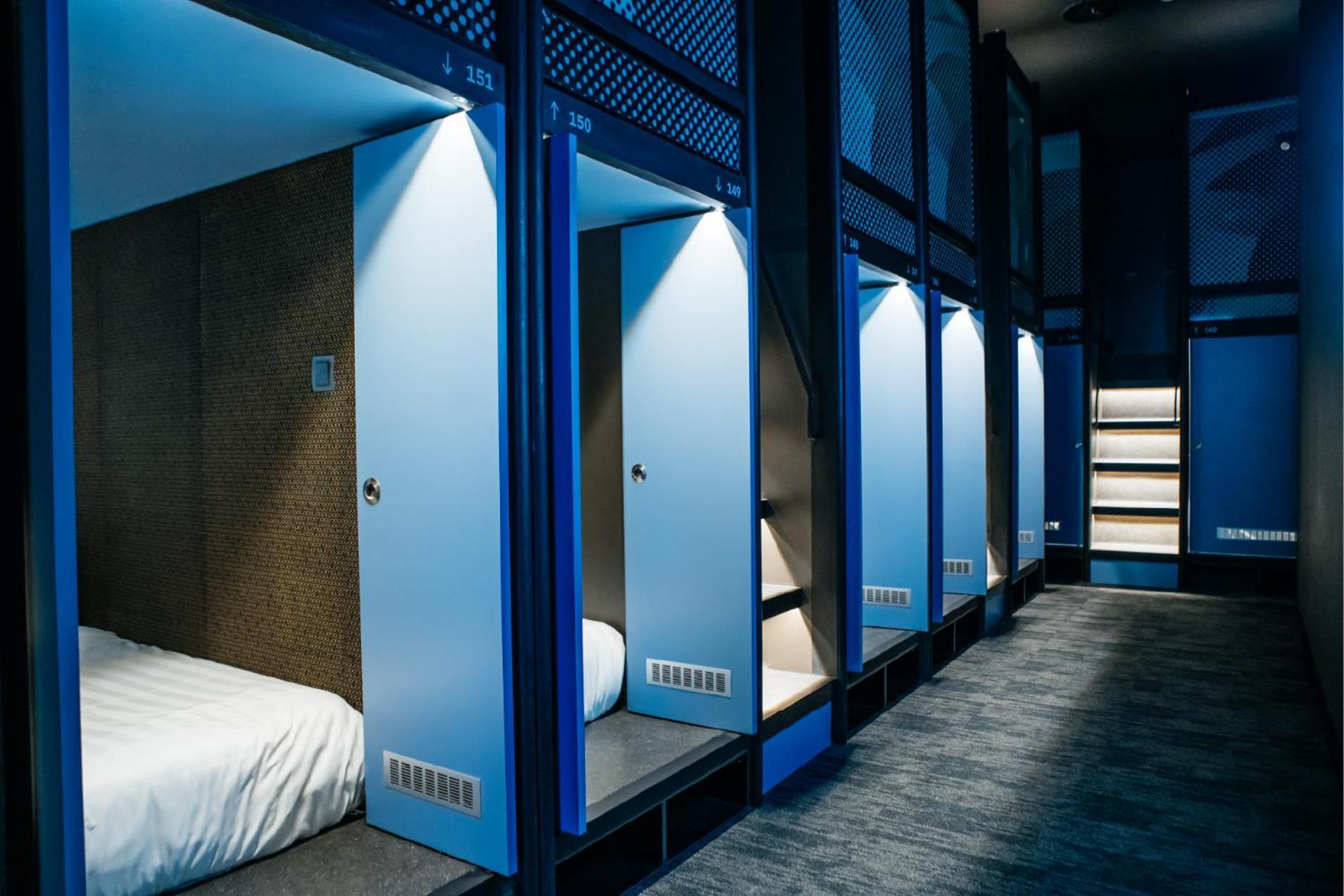 Capsuletransit Airside Klia T2 - Airport Hotel - International Departure Near To Transit Hall, Gate Q Sepang Exterior foto
